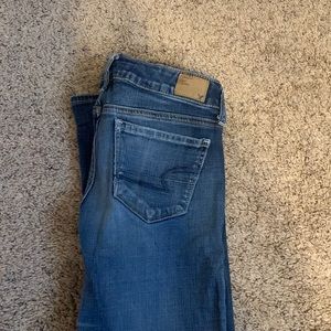 American Eagle Low rise Skinny Jean